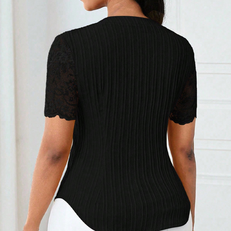 Everyday Lace V-Neck Button Blouse